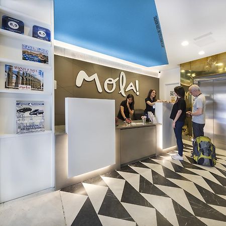 Mola Suites Madrid Exterior foto